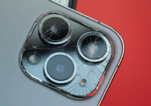 iPhone 17、iPhone 17 Pro、iPhone 17 Pro Max、iPhone Air、カメラ、カメラレンズ、カメラ保護、レンズ保護、レンズカバー、フィルム、レンズフィルム、保護フィルム、ガラスフィルム、カメラフレーム、傷防止、耐傷性、透過率、高画質、高透過、高透明、画質、カメラ性能