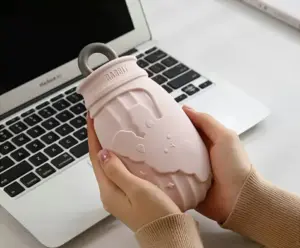 湯たんぽ、ゆたんぽ、レンジで湯たんぽ、レンジ、電子レンジ、冷却パック、保冷剤、エコ、ミニ、柔らかい、やわらかい、携帯性、温活、温かい、仙骨、仙腸関節、副交感神経、自律神経、肩こり、腰痛、冷え性、坐骨神経痛、妊活、腸活、骨盤、骨盤ケア、冷え、寒がり